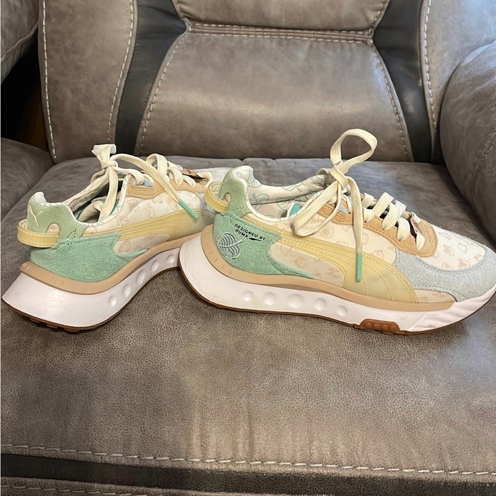 Puma Wild Rider Animal Crossing New Horizons shoes Kids Size 4 - Picture 5 of 8